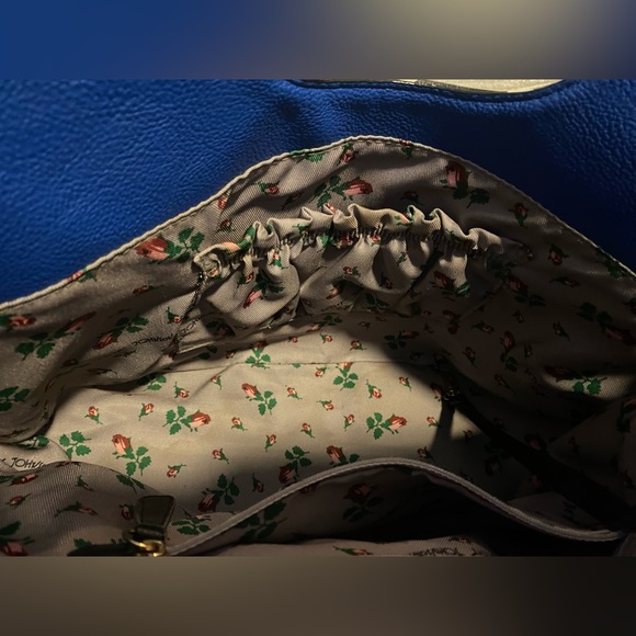 Betsey Johnson black tote bag with polka dots and blue heart - Picture 12 of 16